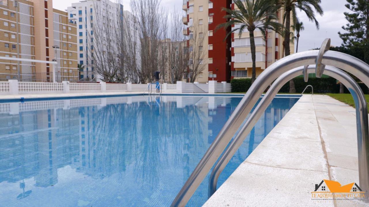 Apartamento La Pobla De Farnals 瓦伦西亚 外观 照片